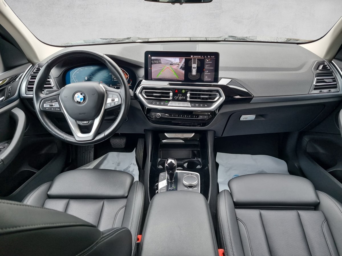 BMW X3 20i, Petrol, Second hand / Used, Automatic - 5