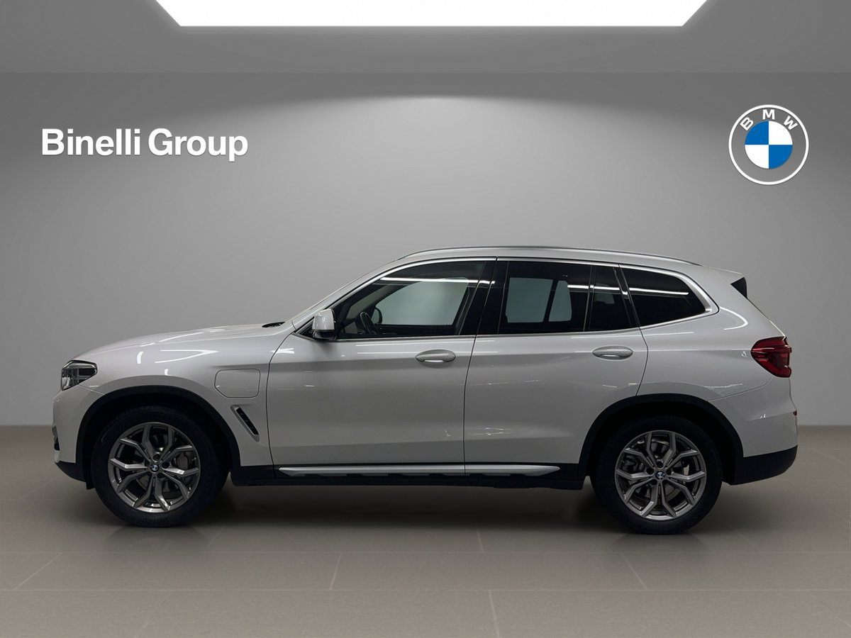 BMW X3 30e xLine, Plug-in-Hybrid Petrol/Electric, Second hand / Used, Automatic - 2