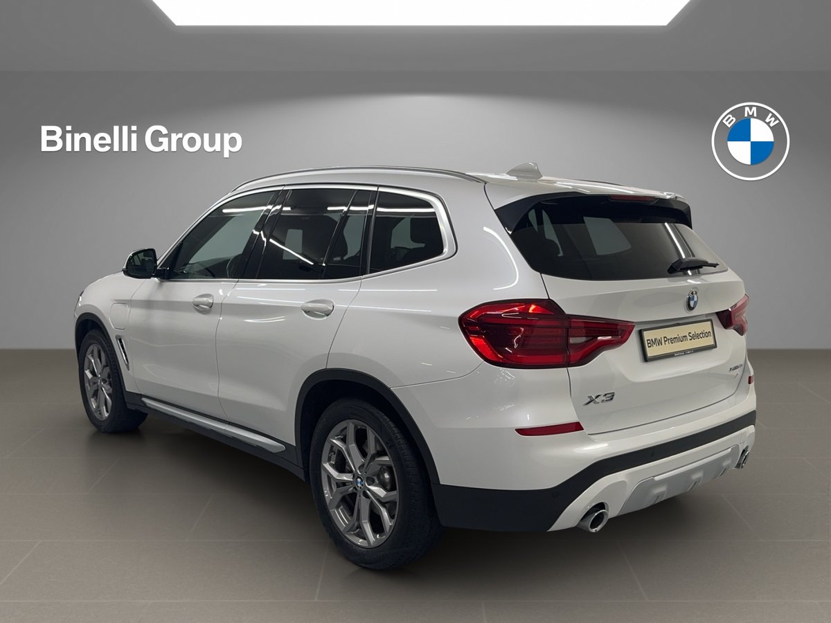 BMW X3 30e xLine, Plug-in-Hybrid Petrol/Electric, Second hand / Used, Automatic - 3