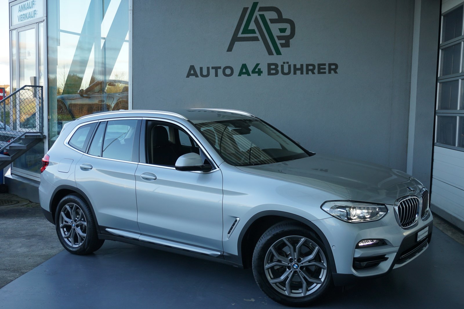 BMW X3 48V 20d xLine, Mild-Hybrid Diesel/Electric, Second hand / Used, Automatic - 2