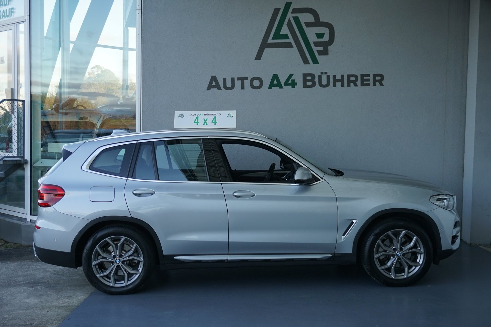 BMW X3 48V 20d xLine, Mild-Hybrid Diesel/Electric, Second hand / Used, Automatic - 5