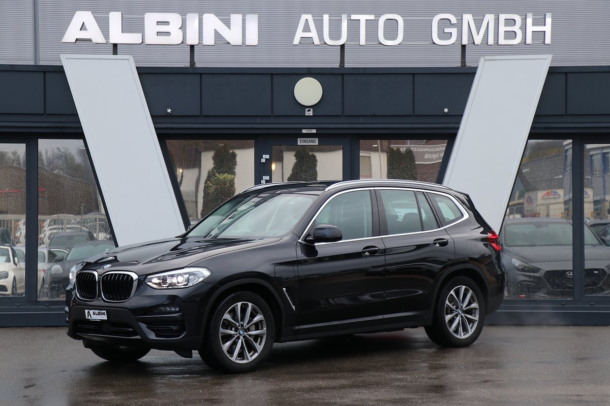 BMW X3 30e