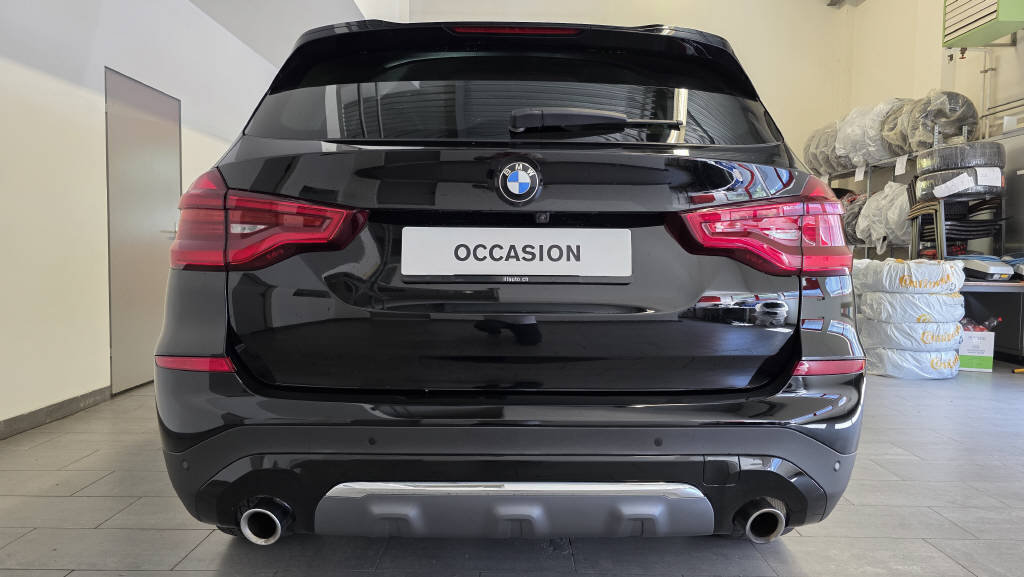 BMW X3 30i SAG, Benzin, Occasion / Gebraucht, Automatik - 4