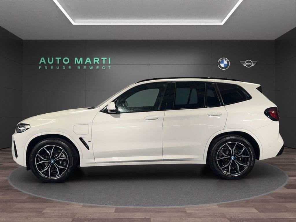 BMW X3 30e, Plug-in-Hybrid Benzin/Elektro, Occasion / Gebraucht, Automatik - 2