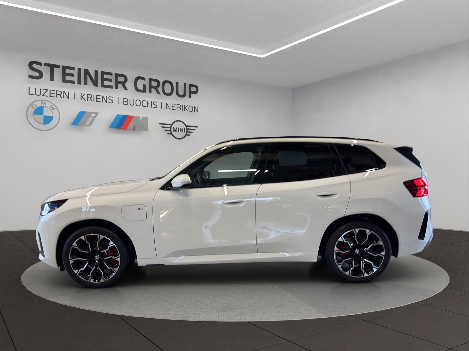 BMW X3 30e M Sport, Plug-in-Hybrid Benzin/Elektro, Occasion / Gebraucht, Automatik - 2