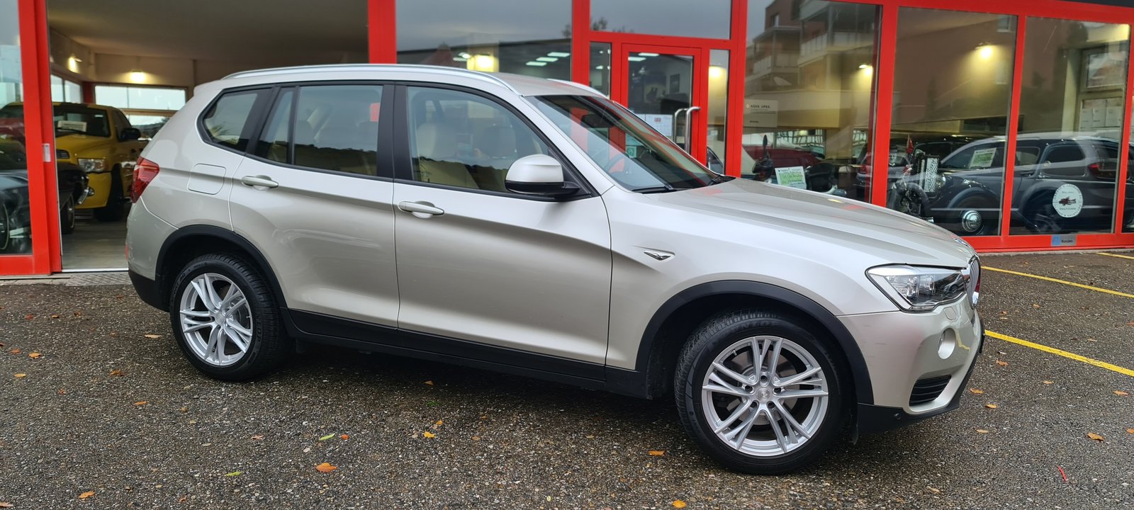 BMW X3 35i xLine Steptronic, Benzin, Occasion / Gebraucht, Automatik - 2