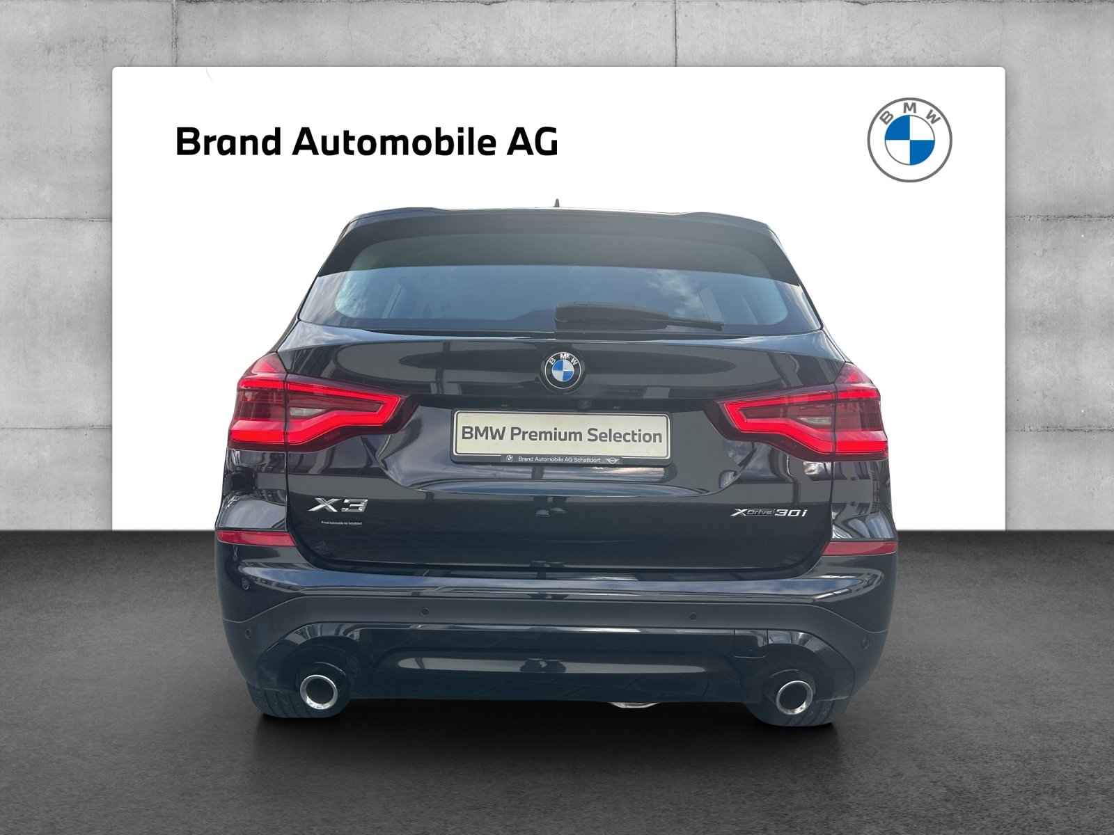 BMW X3 30i, Petrol, Second hand / Used, Automatic - 4