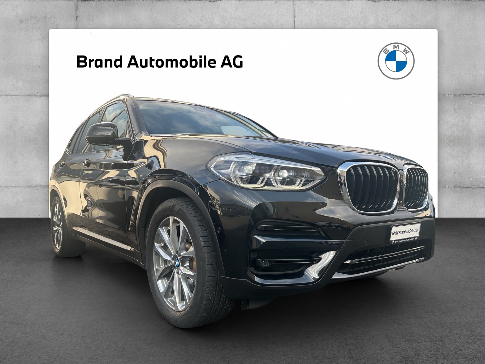 BMW X3 30i, Petrol, Second hand / Used, Automatic - 7