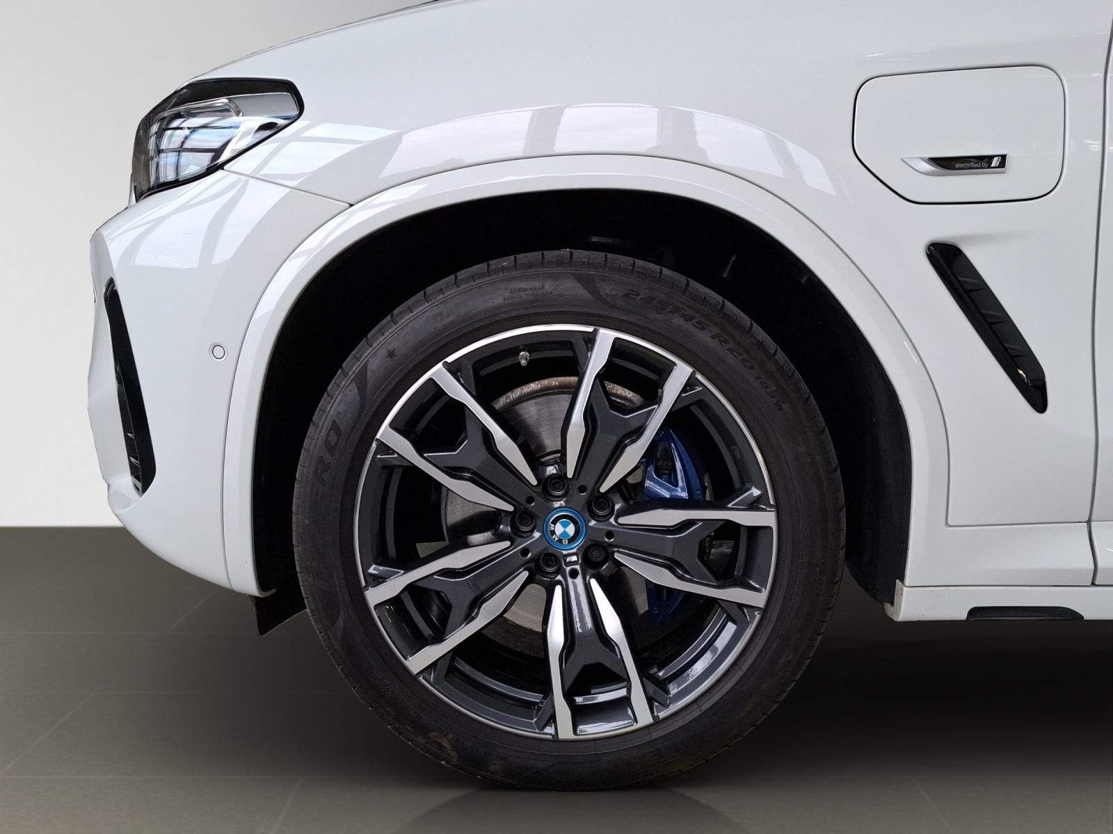 BMW X3 30e SAG, Plug-in-Hybrid Petrol/Electric, Second hand / Used, Automatic - 4