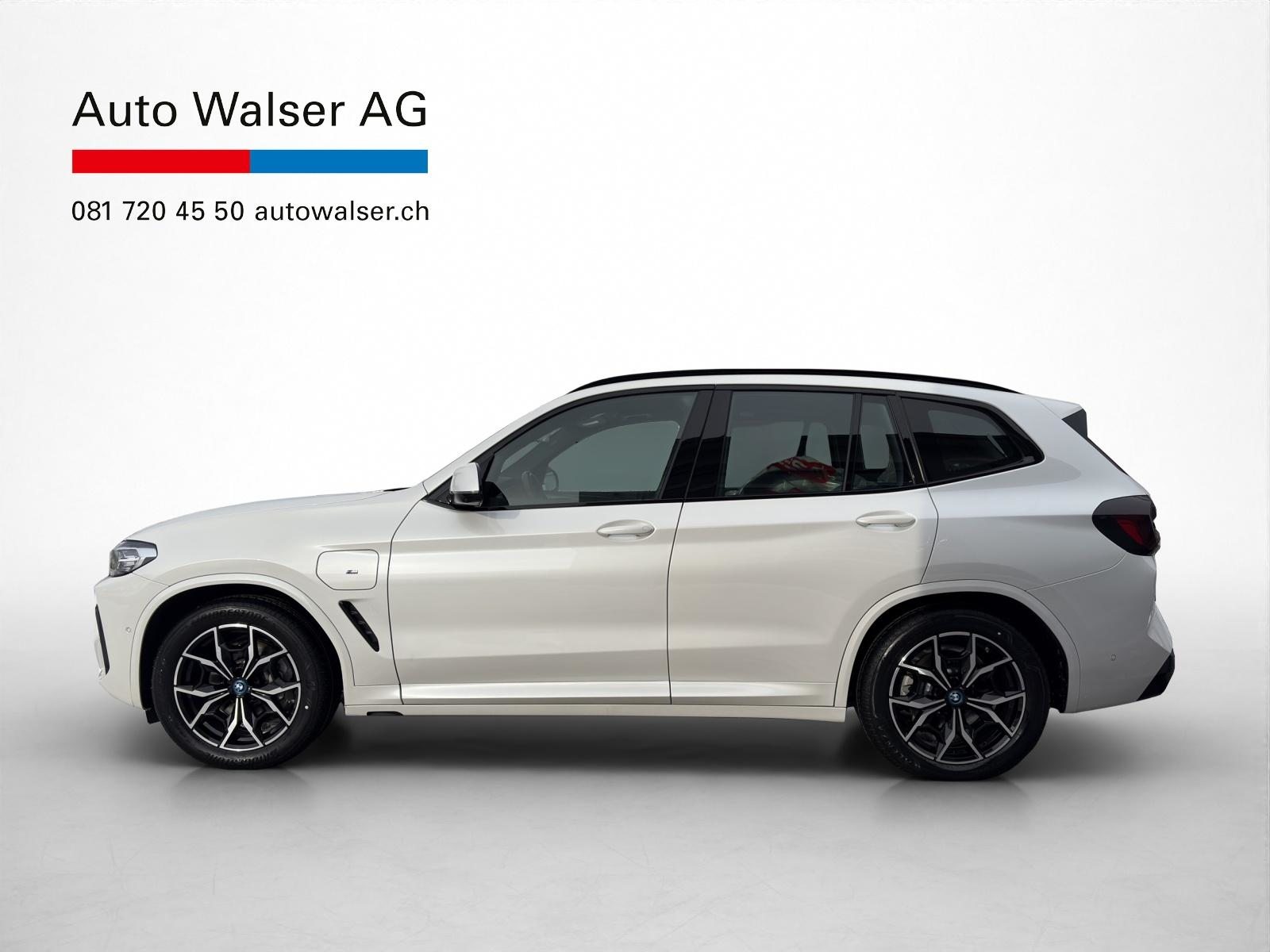 BMW X3 30e xDrive, Hybride Rechargeable Essence/Électricité, Occasion / Utilisé, Automatique - 2
