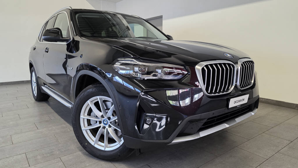 BMW X3 30e