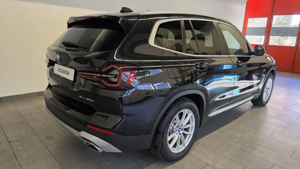 BMW X3 30e, Hybride Rechargeable Essence/Électricité, Occasion / Utilisé, Automatique - 4