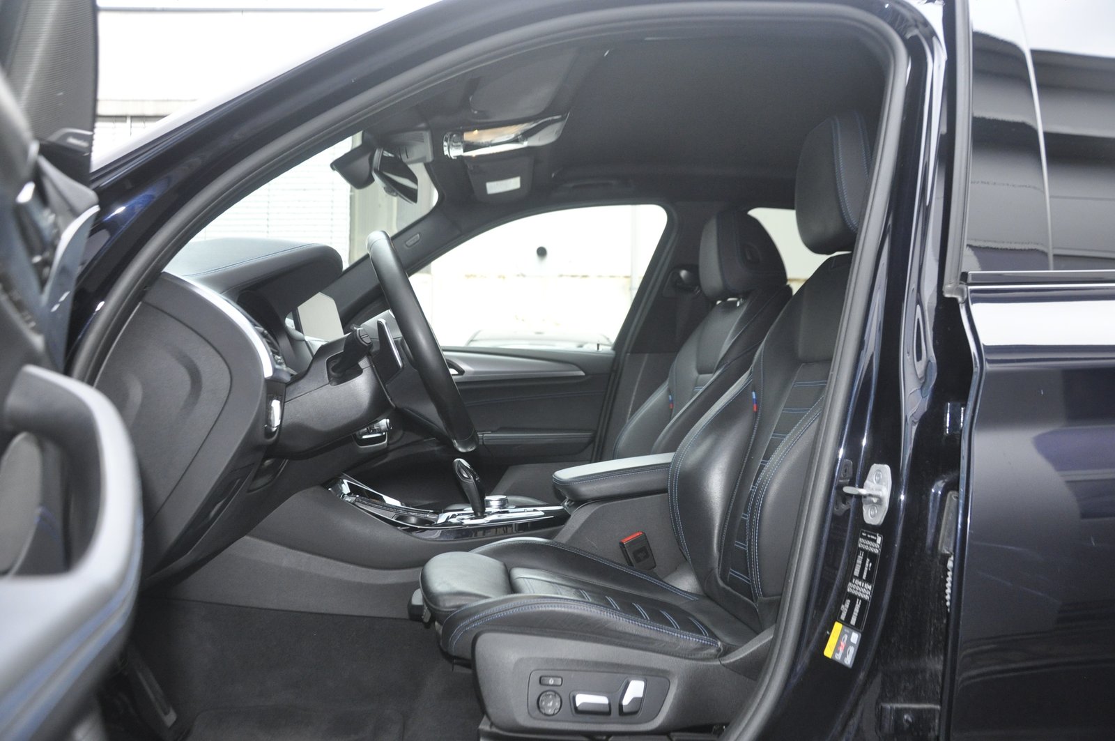 BMW X3 30e M Sport I Anhängerkupplung, Plug-in-Hybrid Petrol/Electric, Second hand / Used, Automatic - 5