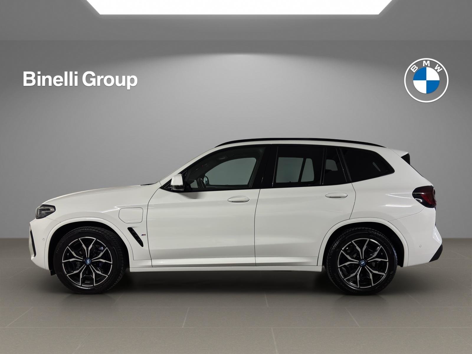 BMW X3 30e SAG, Plug-in-Hybrid Petrol/Electric, Second hand / Used, Automatic - 4