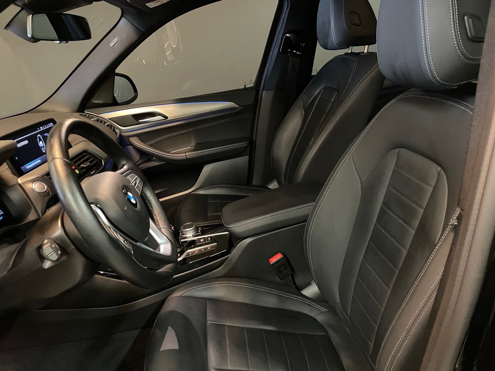 BMW X3 30e Luxury Line Steptronic, Hybride Rechargeable Essence/Électricité, Occasion / Utilisé, Automatique - 4