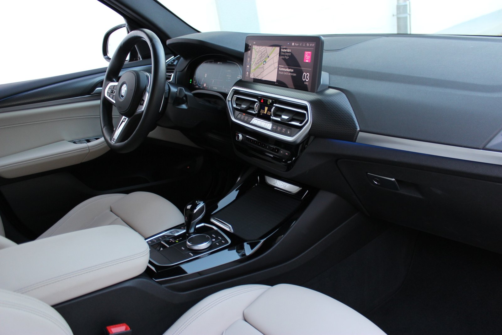 BMW X3 30e M Sport, Hybride Rechargeable Essence/Électricité, Occasion / Utilisé, Automatique - 2