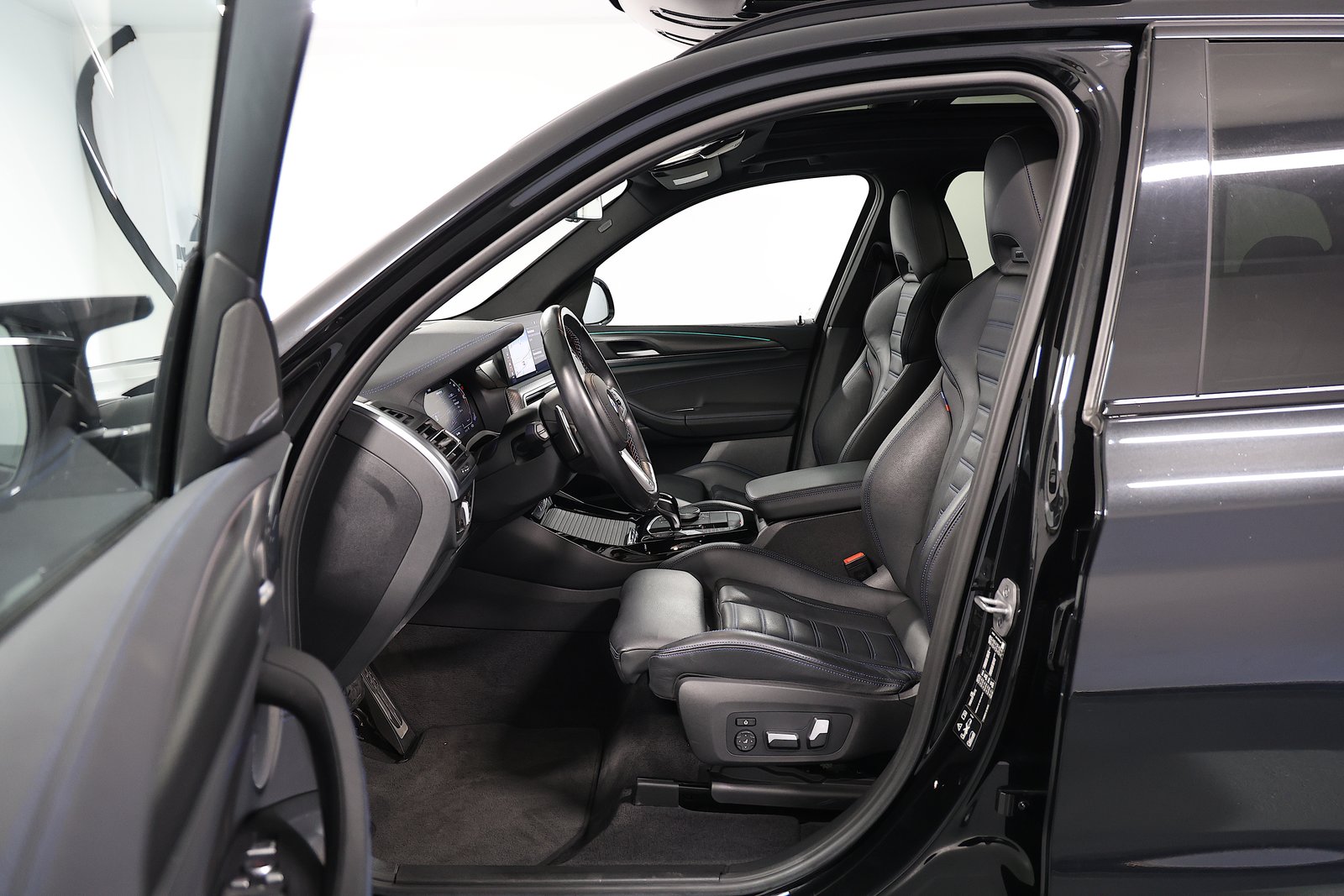 BMW X3 48V M40d *CH-Fahrzeug* *AHK*, Hybride Léger Diesel/Électricité, Occasion / Utilisé, Automatique - 6