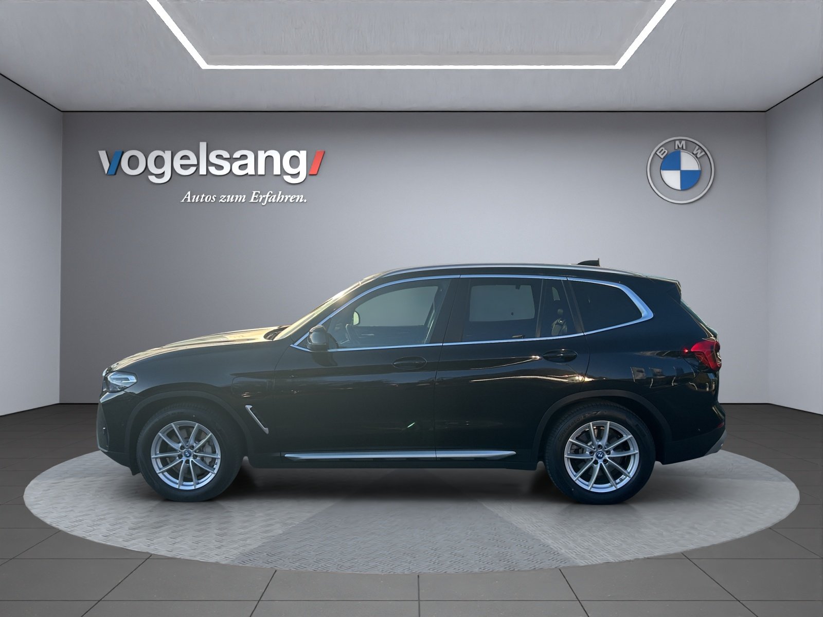 BMW X3 30e, Plug-in-Hybrid Petrol/Electric, Second hand / Used, Automatic - 5