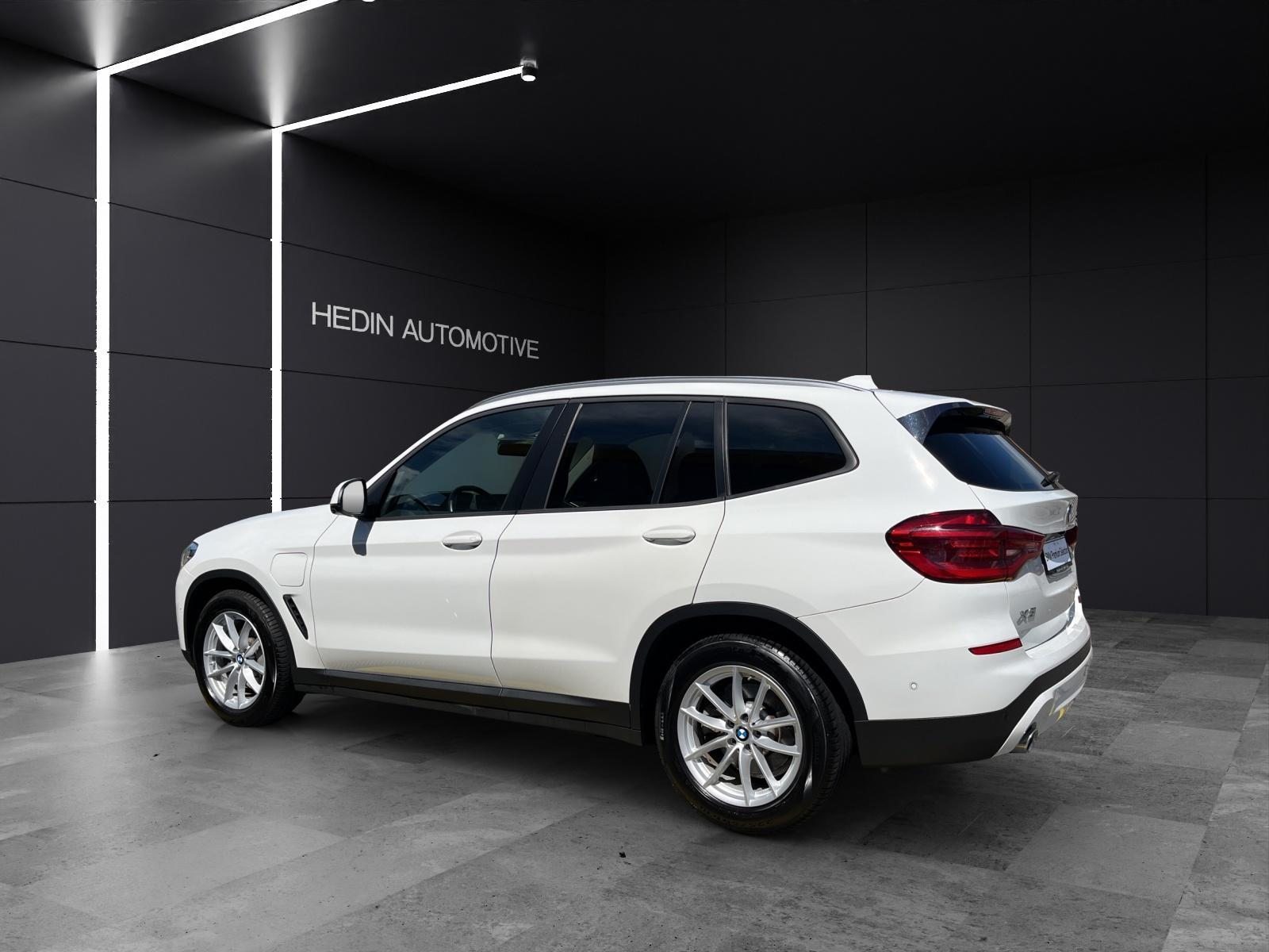 BMW X3 30e xDrive, Plug-in-Hybrid Petrol/Electric, Second hand / Used, Automatic - 3