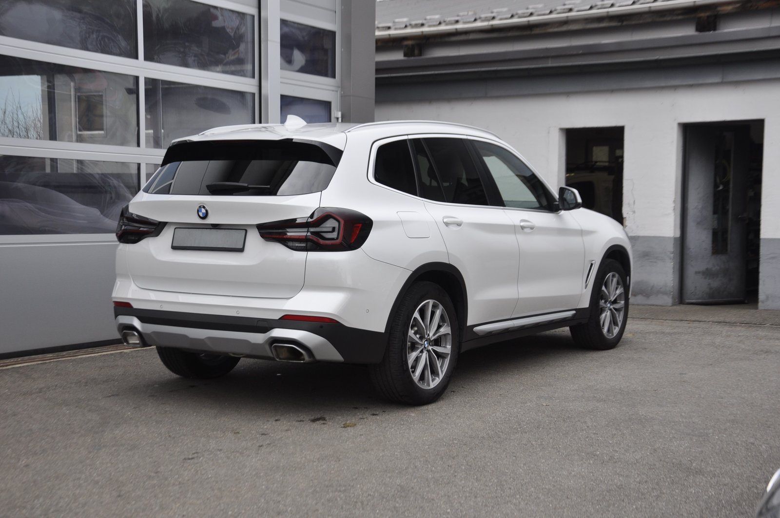 BMW X3 30i I Anhängerkupplung I Standheizung, Benzina, Occasioni / Usate, Automatico - 3