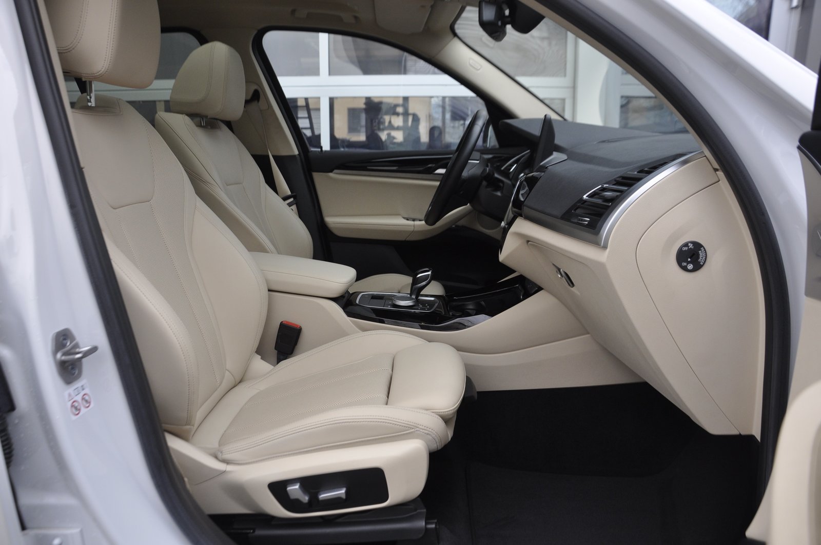 BMW X3 30i I Anhängerkupplung I Standheizung, Benzina, Occasioni / Usate, Automatico - 7