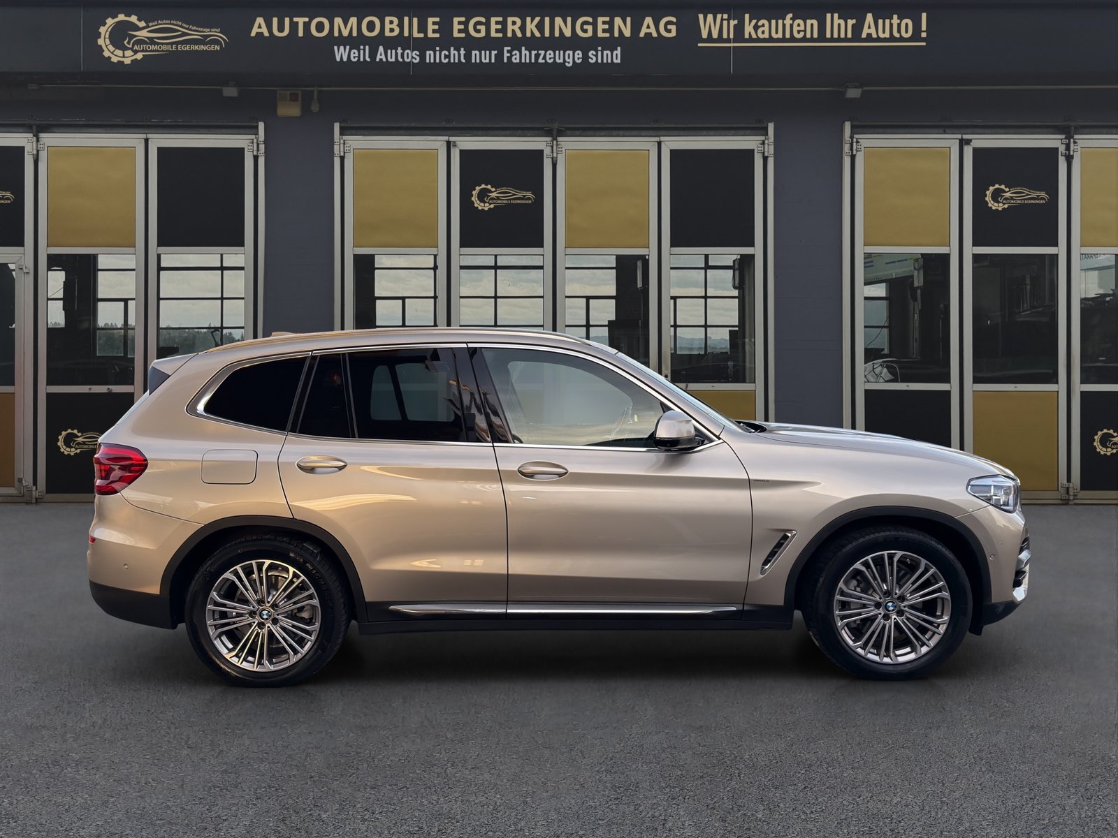 BMW X3 30e SAG, Hybride Rechargeable Essence/Électricité, Occasion / Utilisé, Automatique - 4