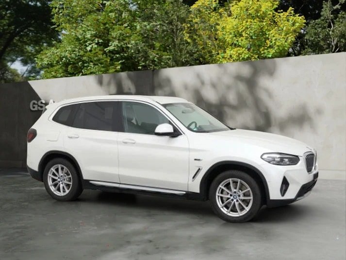 BMW X3 30e, Plug-in-Hybrid Petrol/Electric, Second hand / Used, Automatic - 2