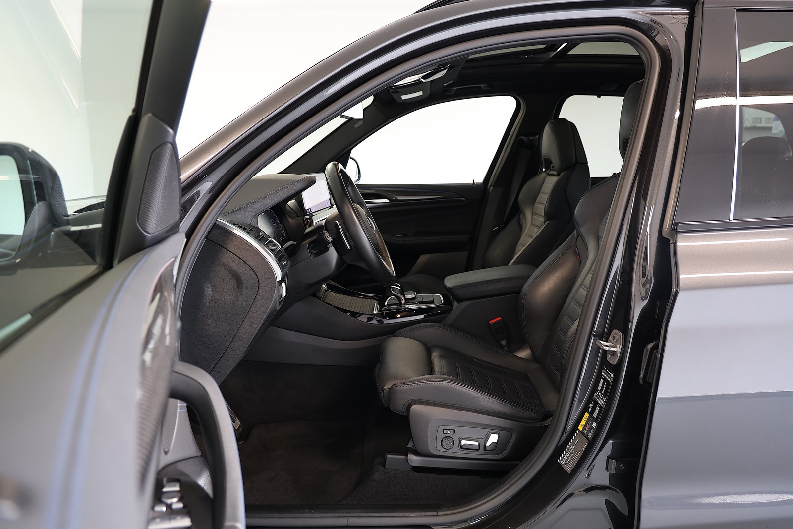 BMW X3 30e M Sport *CH-Fahrzeug* *AHK 2T*, Hybride Rechargeable Essence/Électricité, Occasion / Utilisé, Automatique - 6