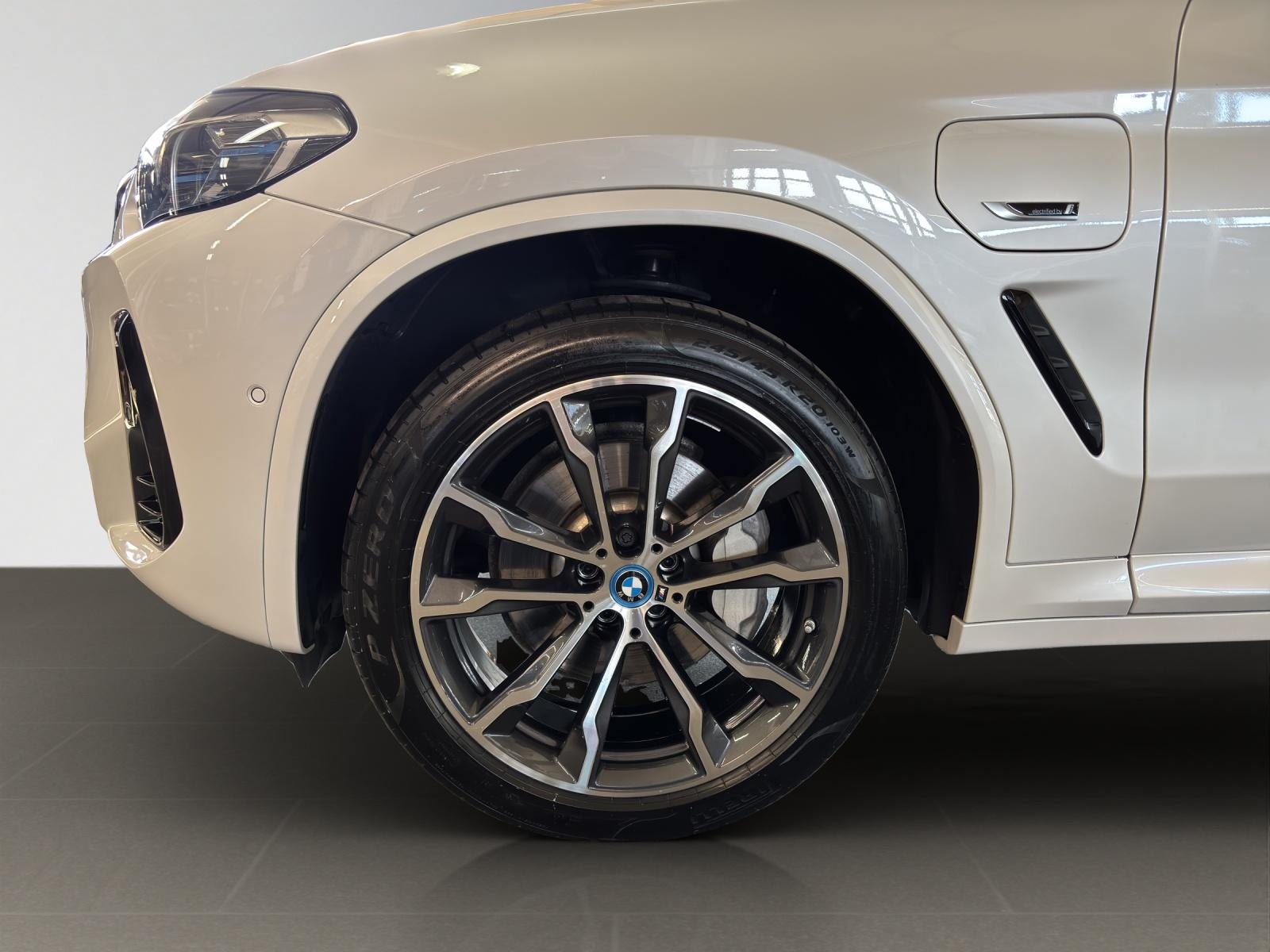 BMW X3 30e xDrive SAG, Hybride Rechargeable Essence/Électricité, Occasion / Utilisé, Automatique - 4