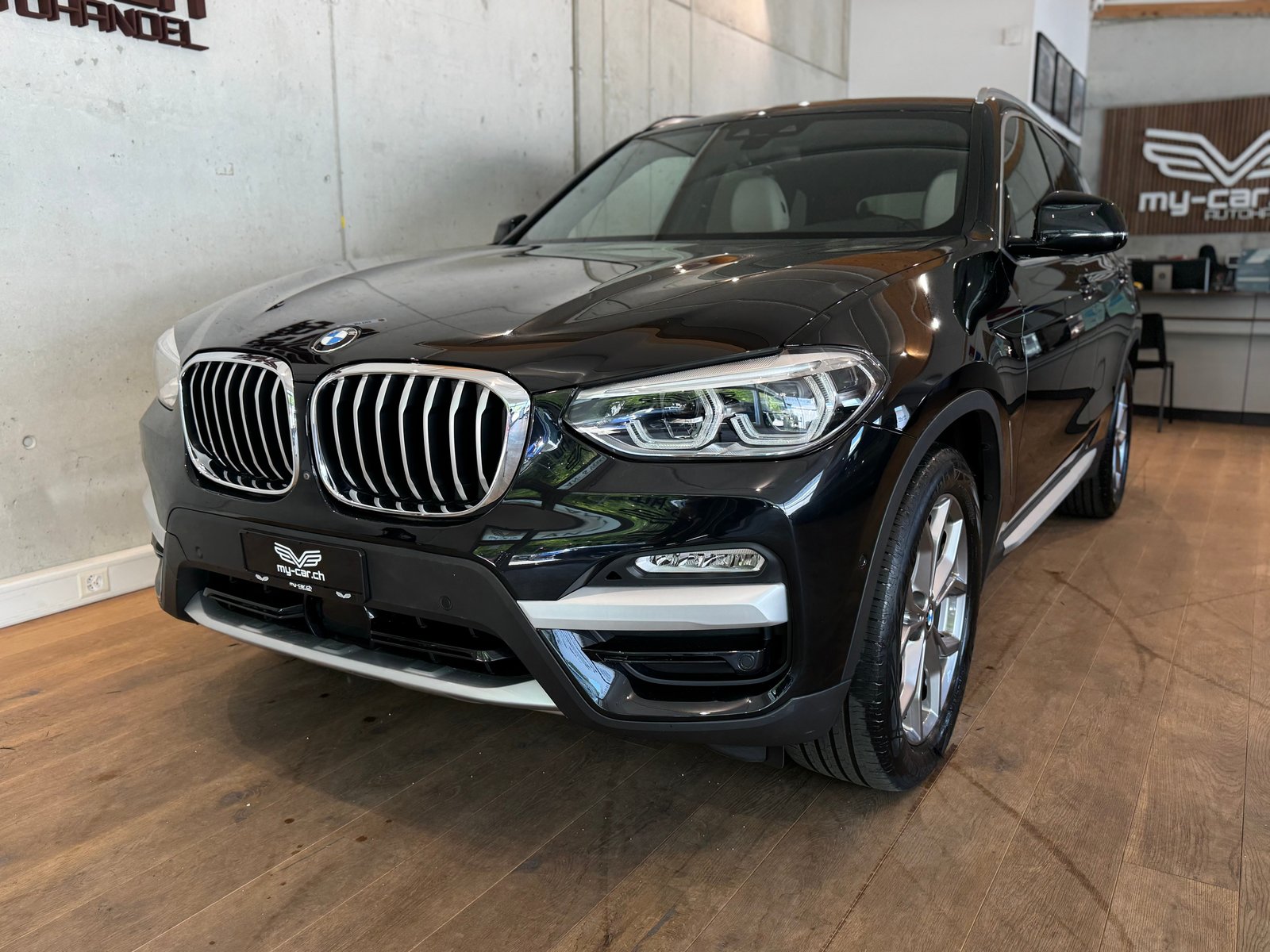 BMW X3 20i xLine Steptronic HEAD UP 360 GESTIKSTEU, Benzin, Occasion / Gebraucht, Automatik - 2