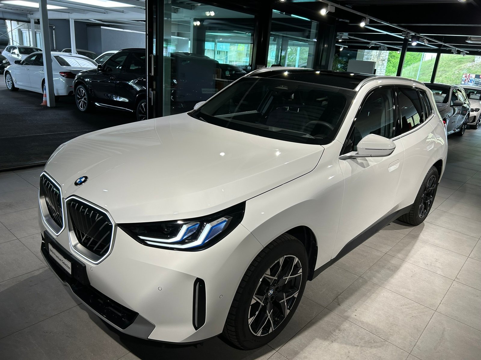 BMW X3 48V 20d, Mild-Hybrid Diesel/Electric, Second hand / Used, Automatic - 3