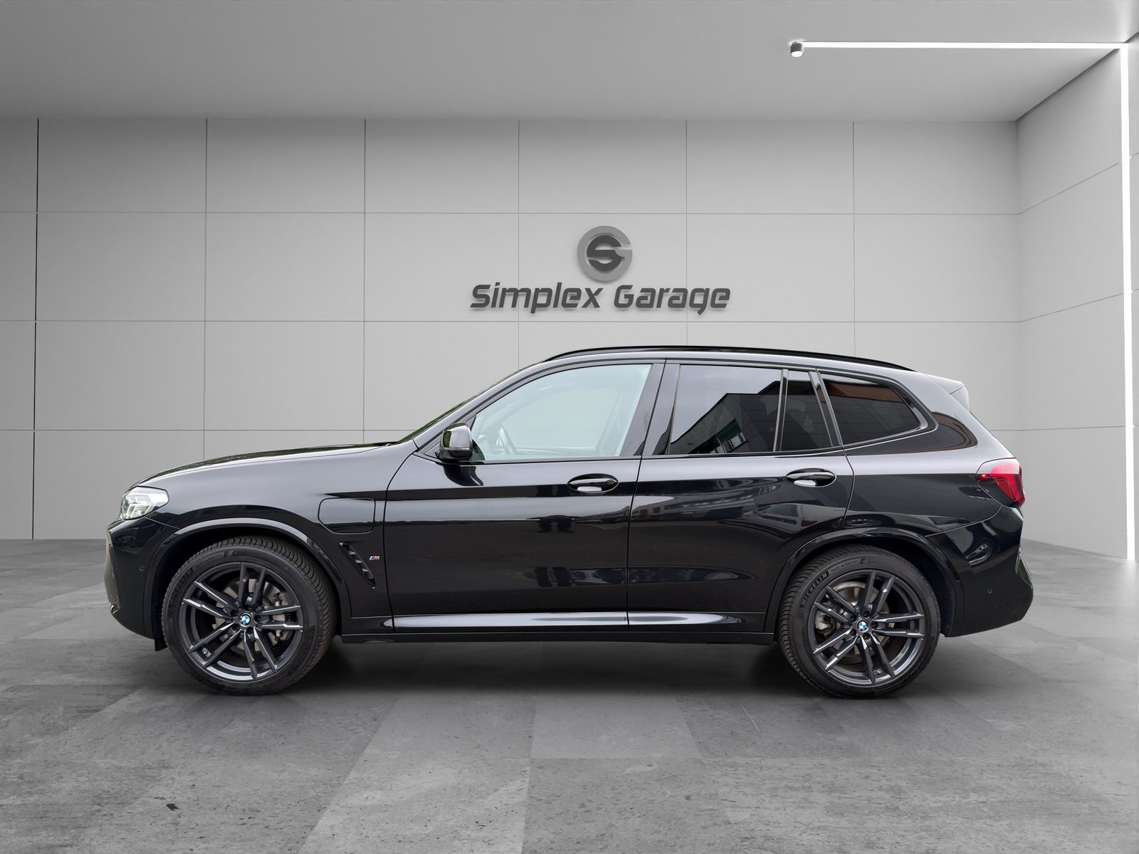 BMW X3 30e M Sport, Plug-in-Hybrid Petrol/Electric, Second hand / Used, Automatic - 2