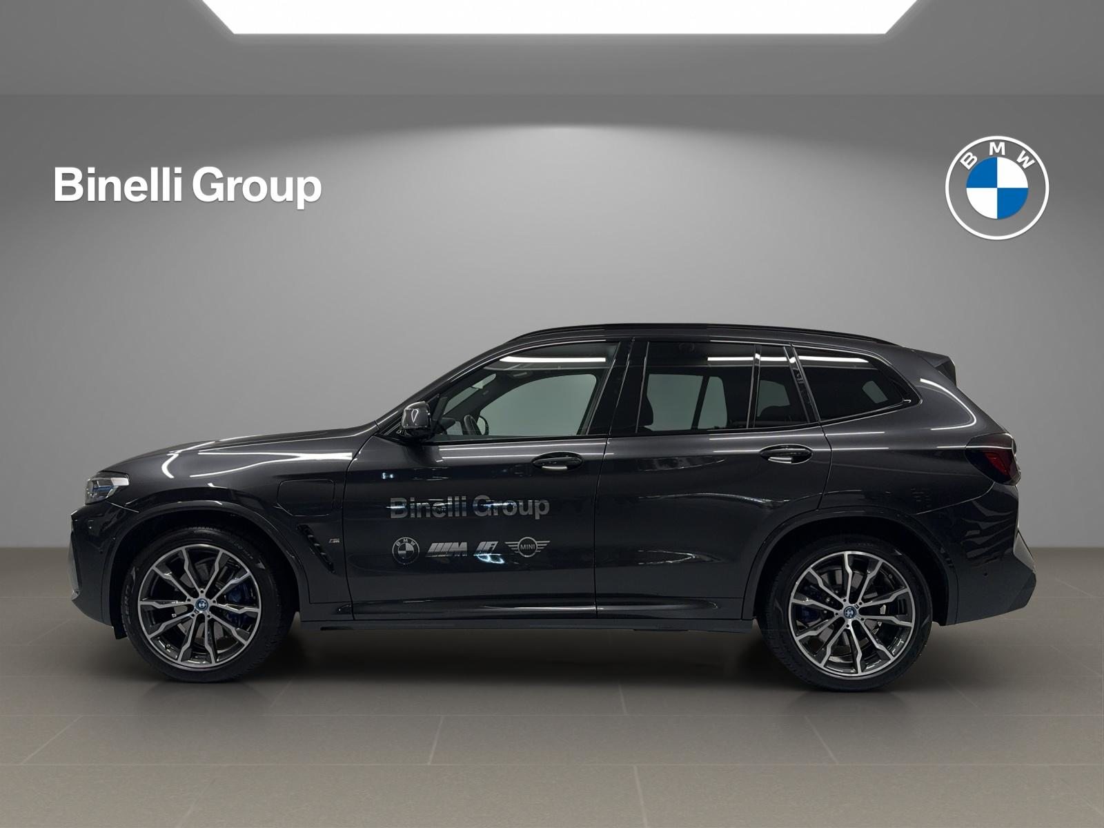 BMW X3 30e xDrive SAG, Plug-in-Hybrid Benzin/Elektro, Occasion / Gebraucht, Automatik - 2
