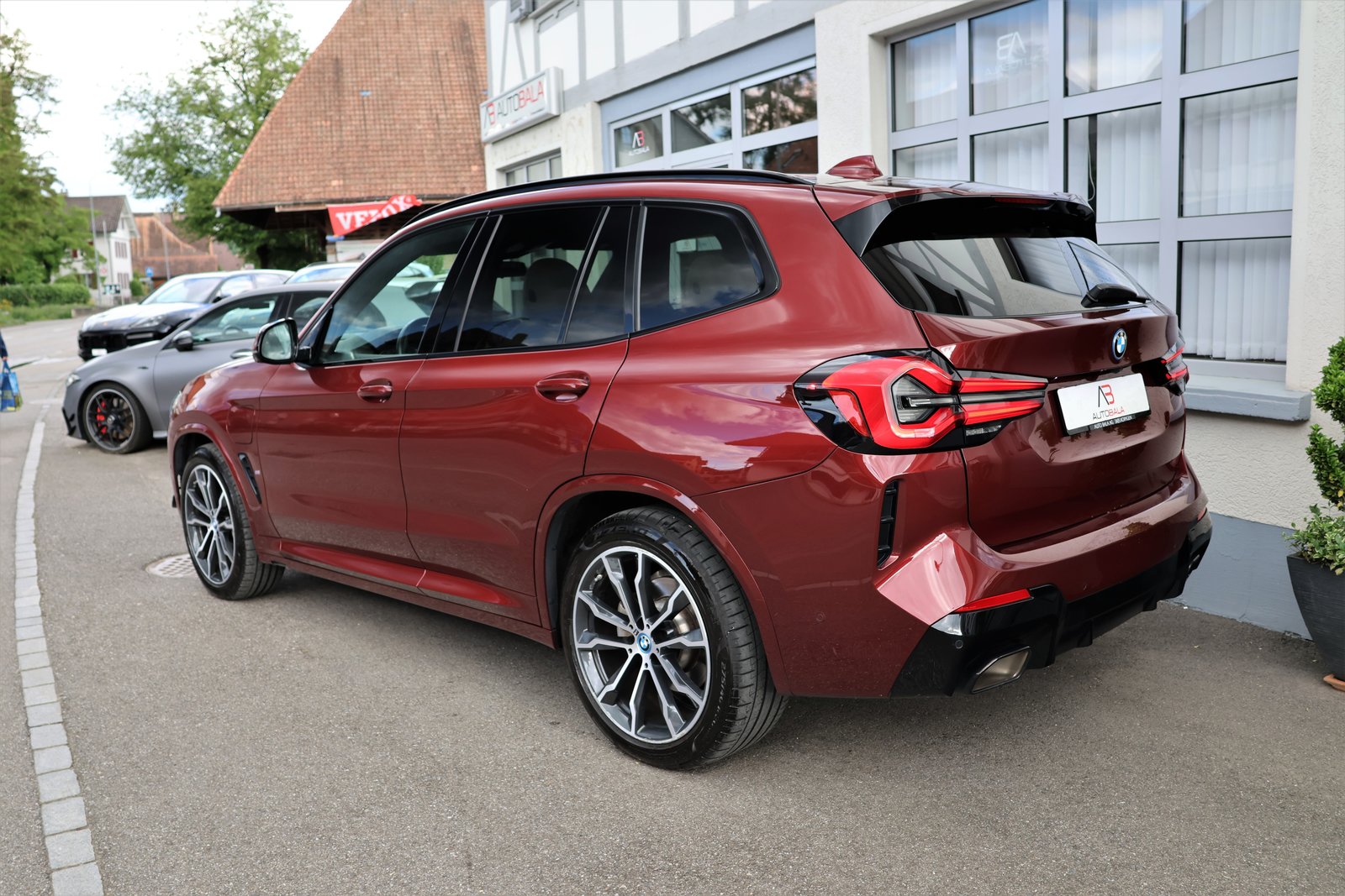 BMW X3 30e M Sport (CH) + 2.0T AHK, Hybride Rechargeable Essence/Électricité, Occasion / Utilisé, Automatique - 7