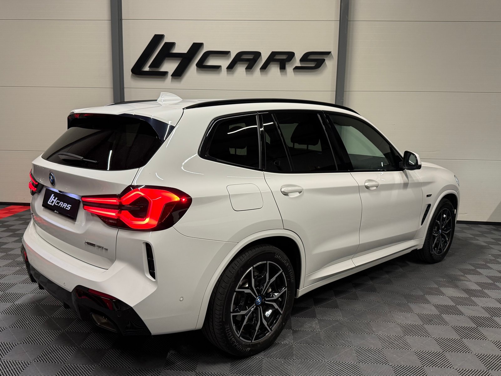 BMW X3 30e SAG M-Sport, Plug-in-Hybrid Benzin/Elektro, Occasion / Gebraucht, Automatik - 4