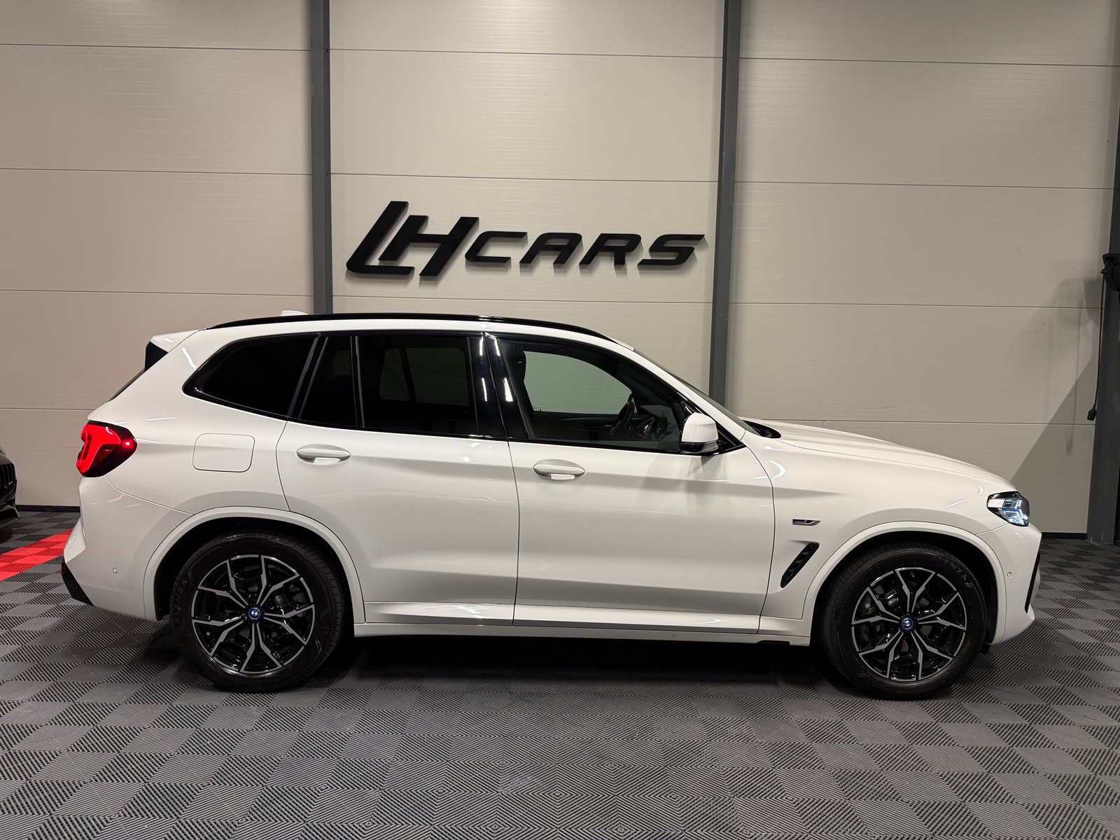 BMW X3 30e SAG M-Sport, Plug-in-Hybrid Benzin/Elektro, Occasion / Gebraucht, Automatik - 5