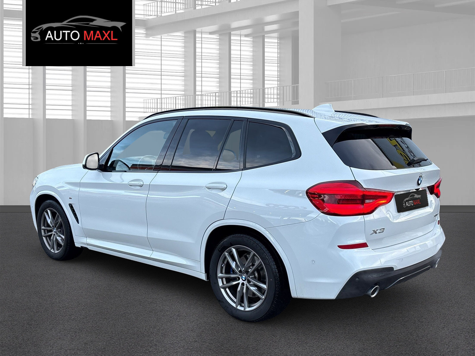 BMW X3 30i M Sport SAG, Petrol, Second hand / Used, Automatic - 3