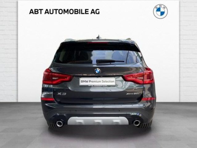 BMW X3 30i xDrive, Benzin, Occasion / Gebraucht, Automatik - 4