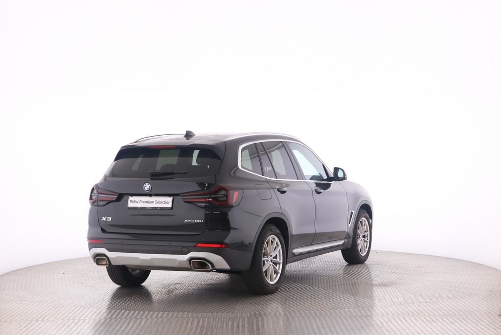 BMW X3 20i xDrive, Mild-Hybrid Petrol/Electric, Second hand / Used, Automatic - 2