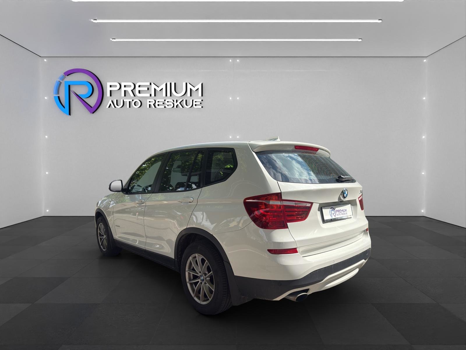 BMW X3 20i Steptronic, Petrol, Second hand / Used, Automatic - 4