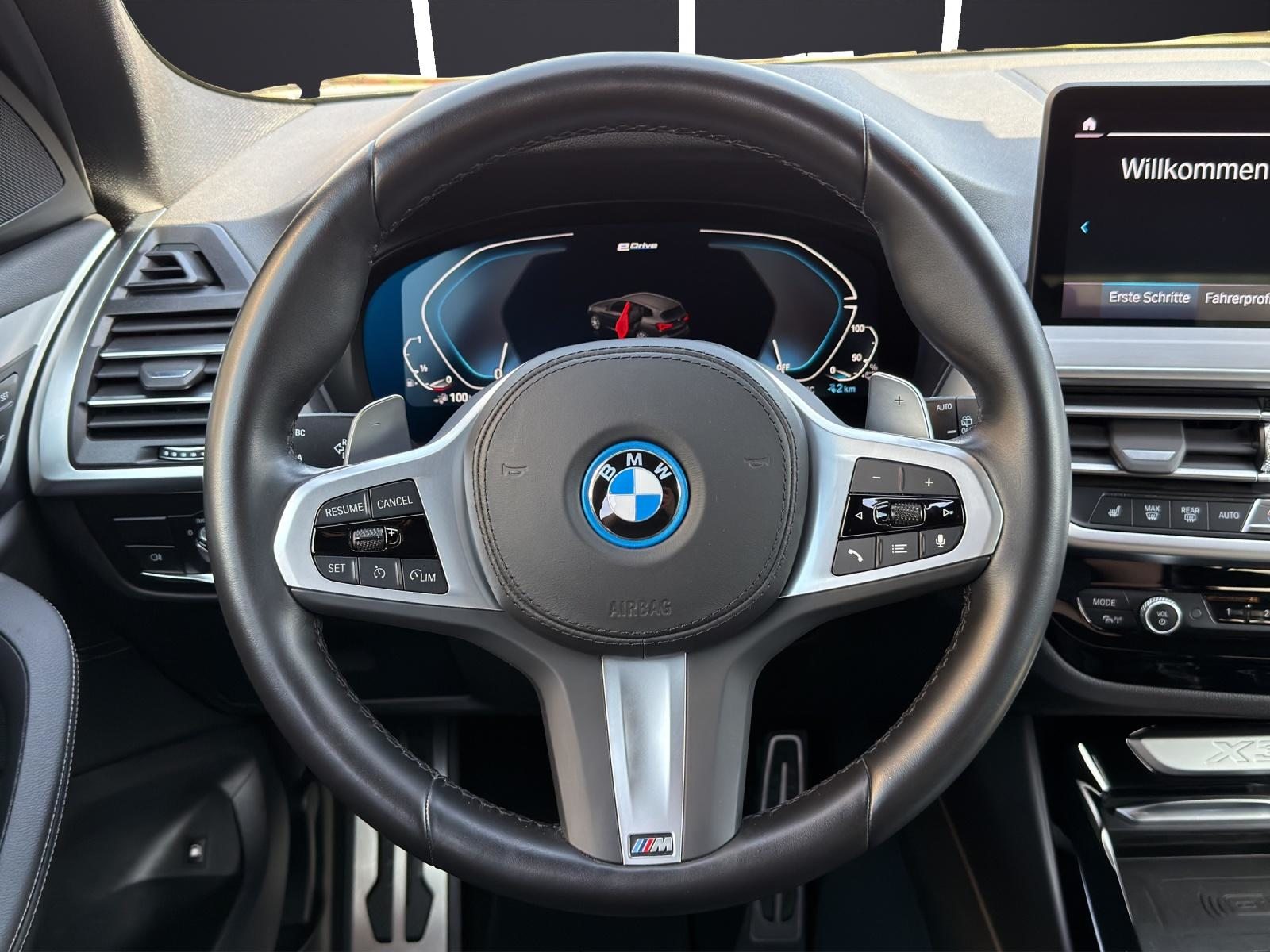 BMW X3 30e xDrive, Hybride Rechargeable Essence/Électricité, Occasion / Utilisé, Automatique - 6