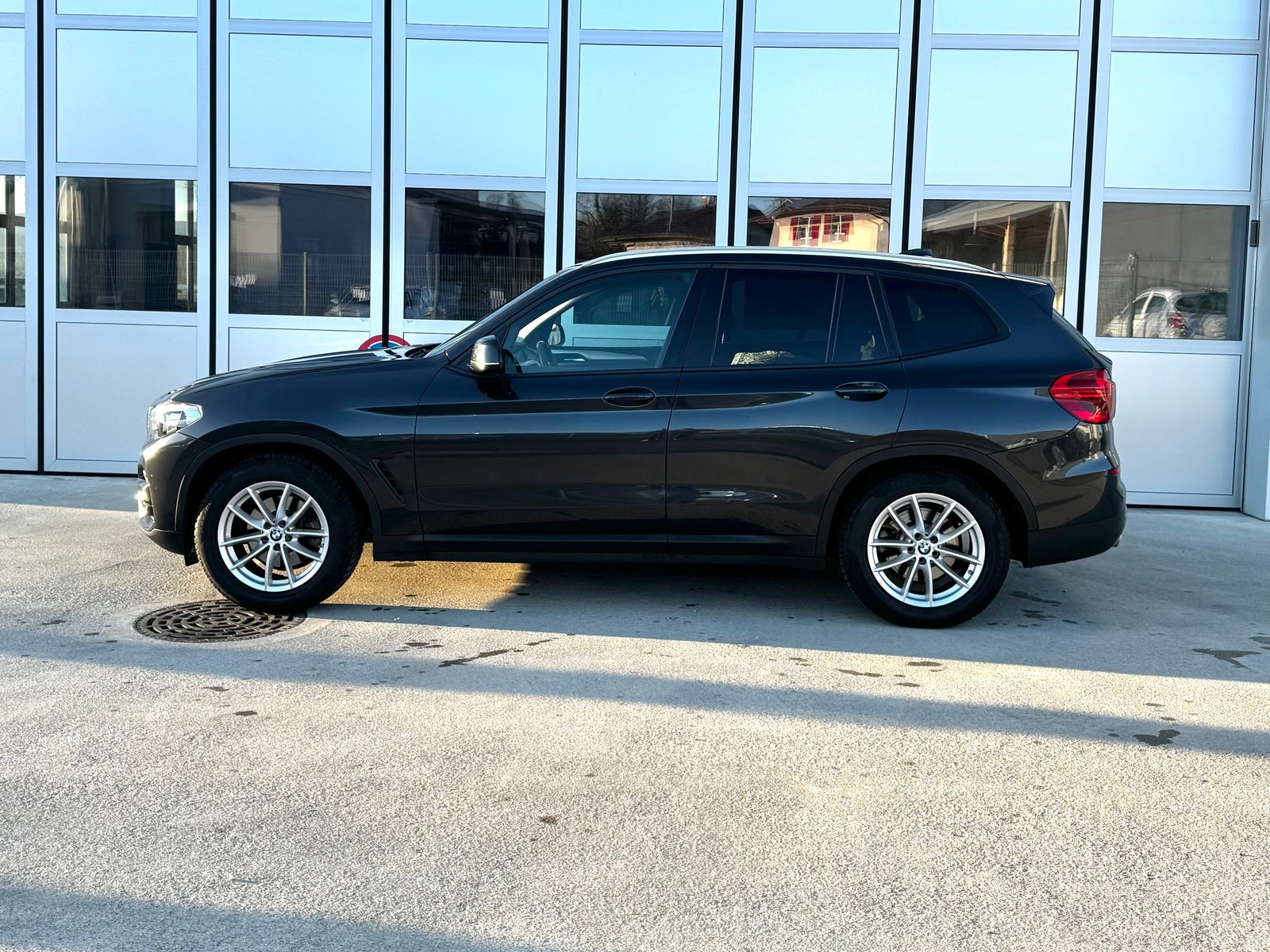 BMW X3 20d Luxury Line Steptronic, Diesel, Occasion / Gebraucht, Automatik - 4