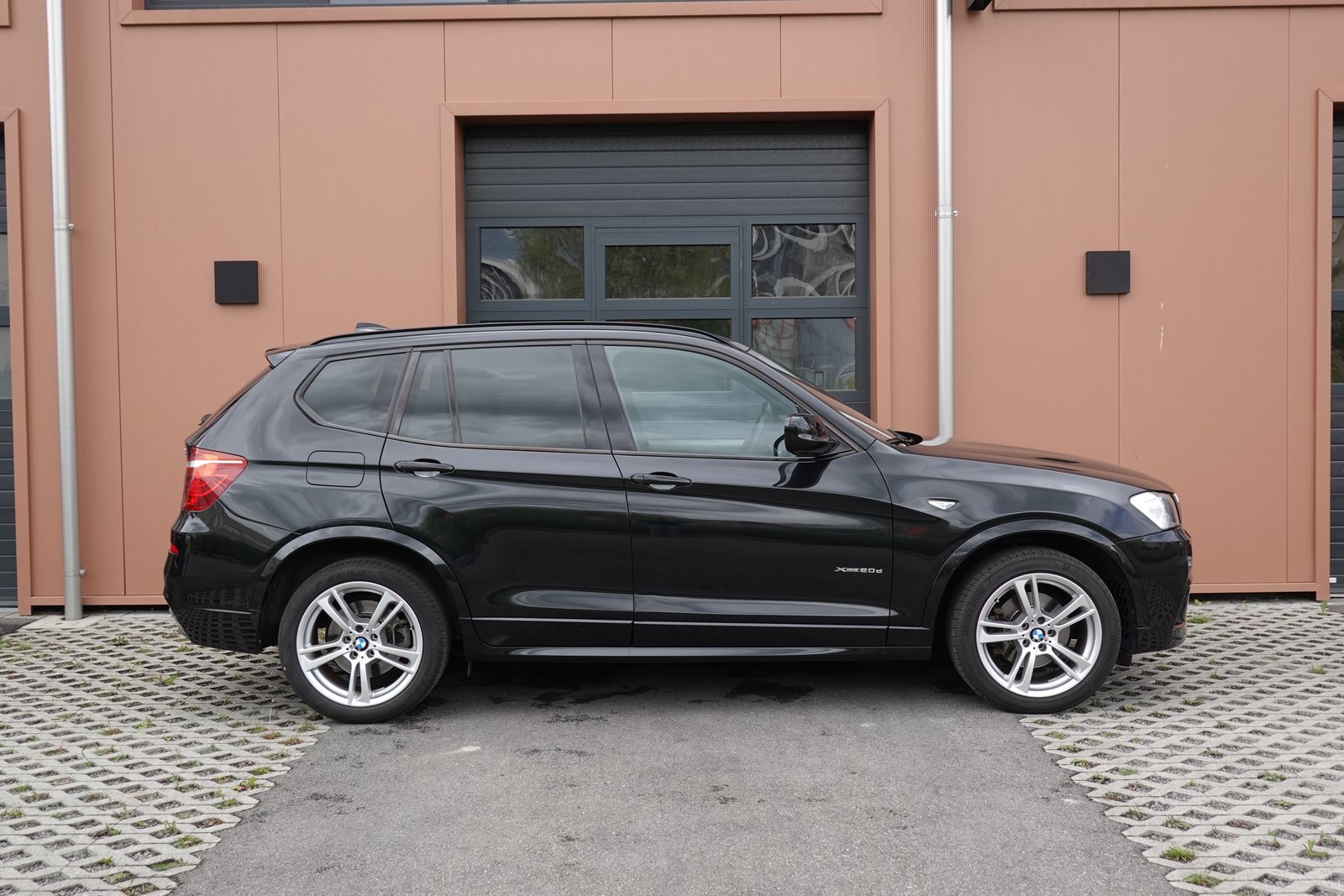 BMW X3 20d - Pack M * Capteur + Camera de Recul * int, Diesel, Occasion / Gebraucht, Handschaltung - 4