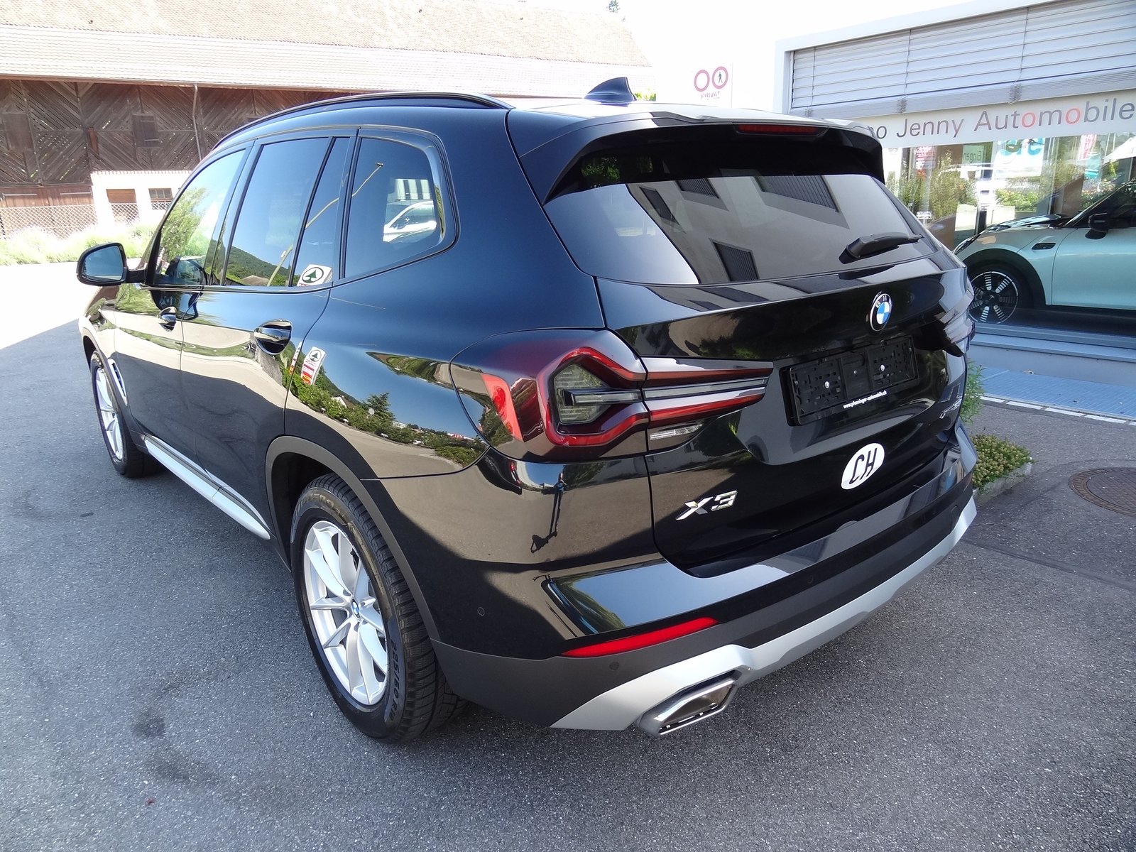 BMW X3 20i, Petrol, Second hand / Used, Automatic - 3