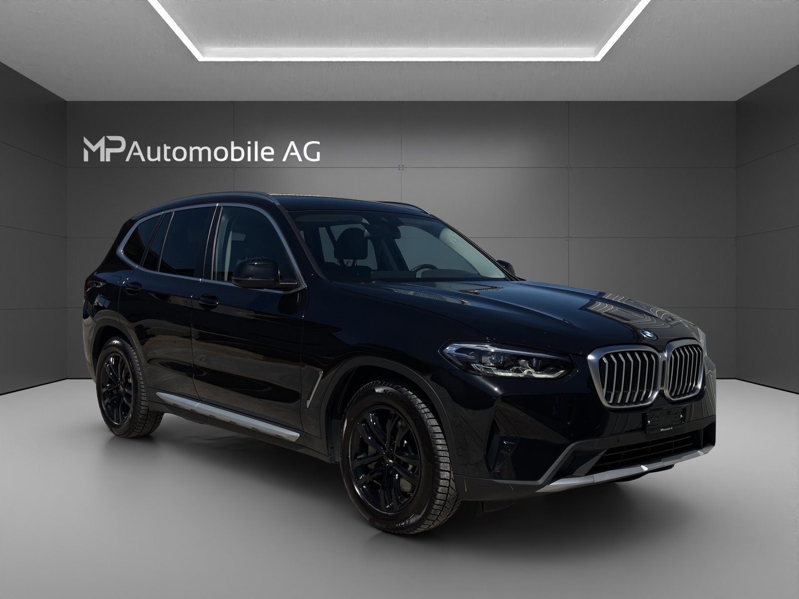 BMW X3 30e, Plug-in-Hybrid Benzin/Elektro, Occasion / Gebraucht, Automatik - 2