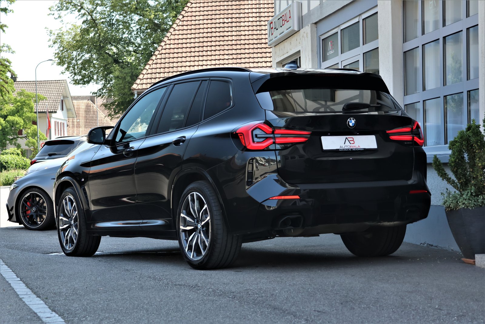 BMW X3 30e M Sport (CH) + 2.4T AHK, Plug-in-Hybrid Benzin/Elektro, Occasion / Gebraucht, Automatik - 3