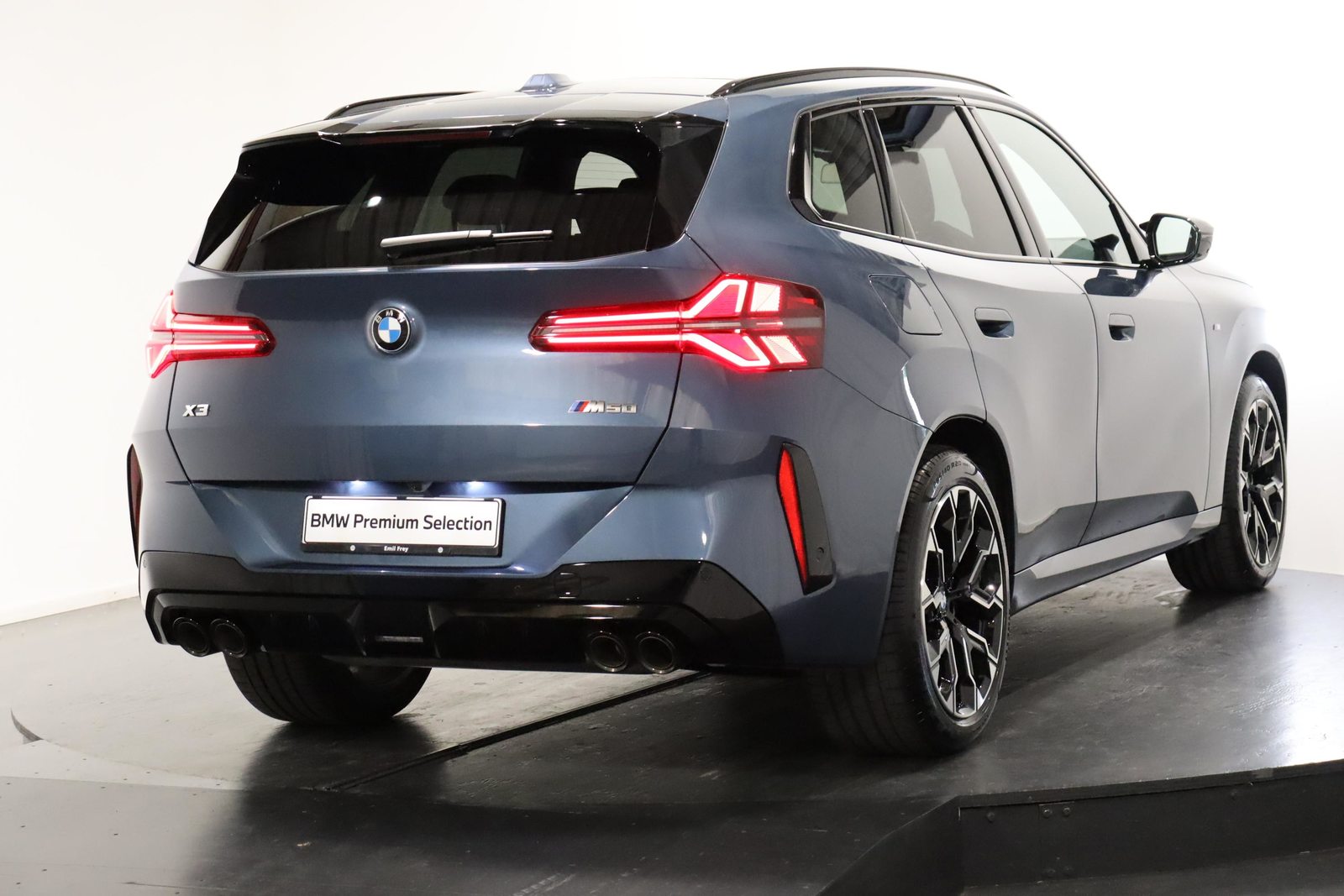 BMW X3 M50i, Mild-Hybrid Petrol/Electric, Second hand / Used, Automatic - 4