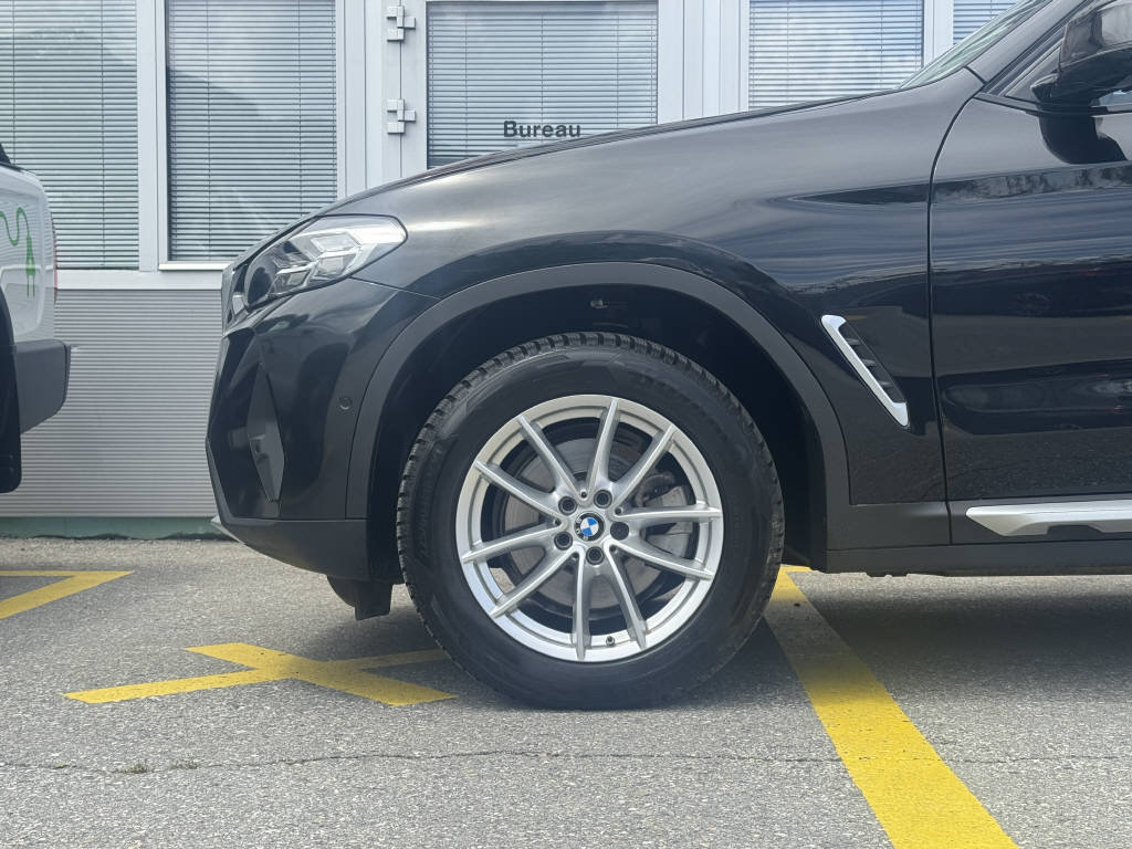BMW X3 20i, Mild-Hybrid Benzin/Elektro, Occasion / Gebraucht, Automatik - 5