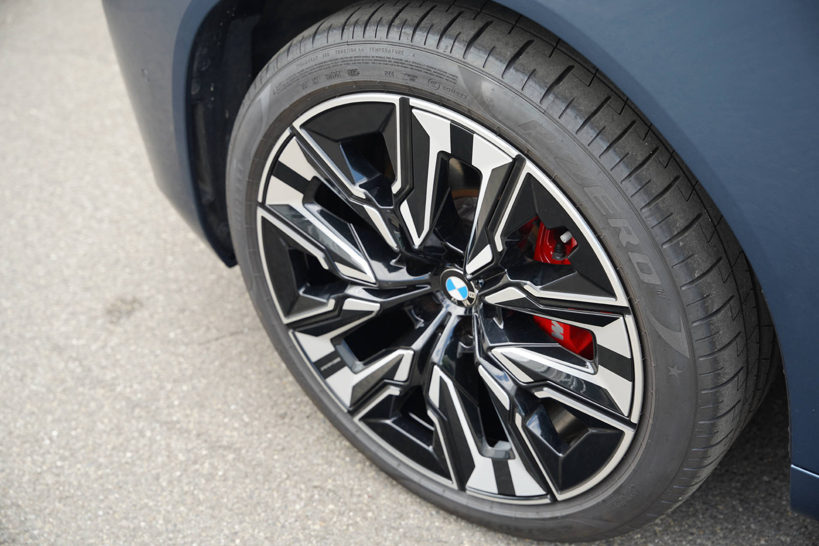 BMW X3 M50 48V M Sport Pro, Mild-Hybrid Benzin/Elektro, Occasion / Gebraucht, Automatik - 6