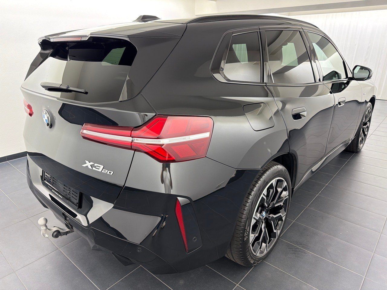 BMW X3 20 48V M Sport, Mild-Hybrid Benzin/Elektro, Occasion / Gebraucht, Automatik - 3